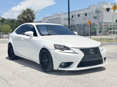 Used 2014 Lexus IS 350 w/ Navigation Package RWD image 7