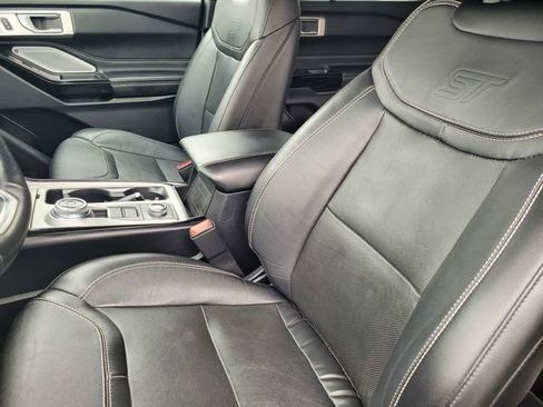 Certified 2022 Ford Explorer ST w/ Equipment Group 401A image 11