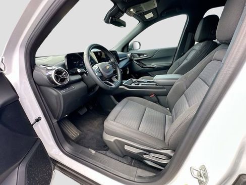 New 2026 Chevrolet Equinox LT w/ Midnight Edition image 23