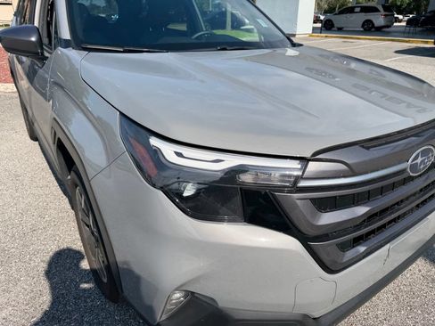 Used 2026 Subaru Forester Premium AWD/4WD image 13