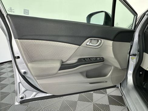 Used 2015 Honda Civic LX image 32