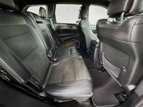 Used 2018 Jeep Grand Cherokee SRT w/ Trailer Tow Group IV image 23