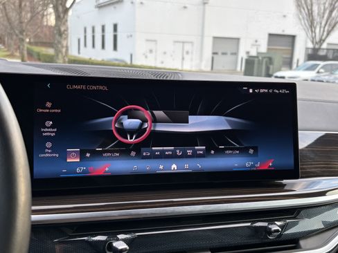 Certified 2025 BMW X5 xDrive40i w/ Climate Comfort Package image 29