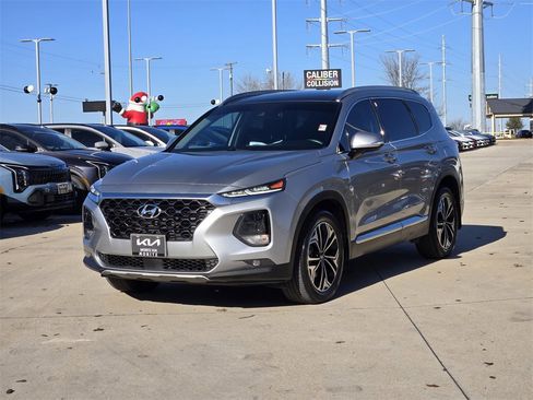 Used 2020 Hyundai Santa Fe SEL image 2