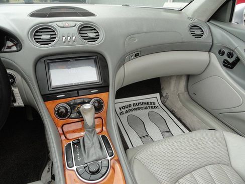 Used 2006 Mercedes-Benz SL 55 AMG AMG image 10