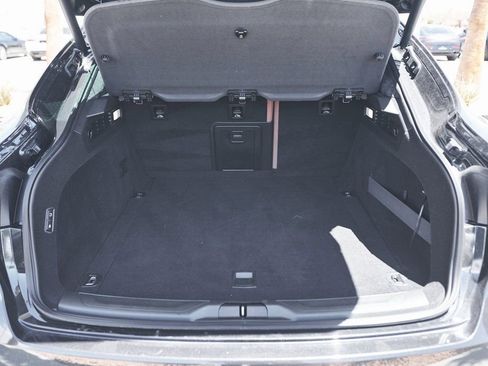 Used 2022 Maserati Levante Modena image 23