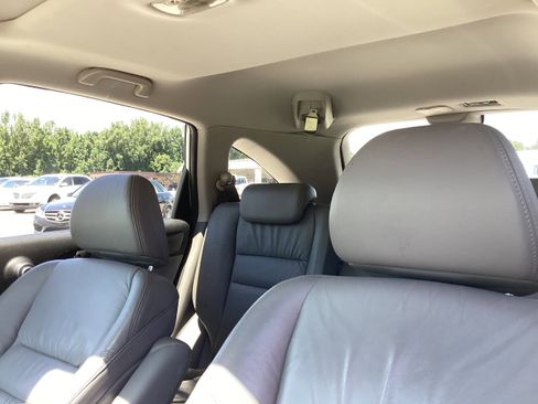 Used 2009 Honda CR-V EX-L image 7