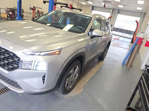 Used 2023 Hyundai Santa Fe SEL AWD/4WD image 4
