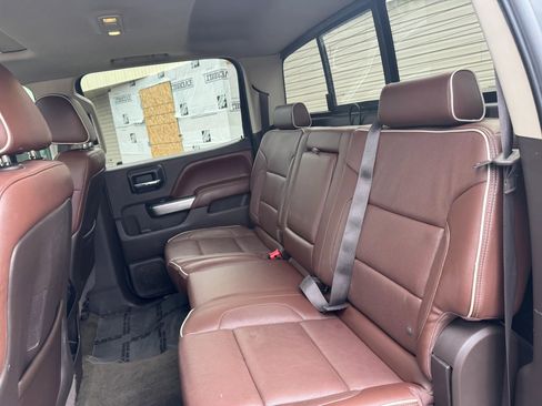 Used 2015 Chevrolet Silverado 1500 High Country image 22