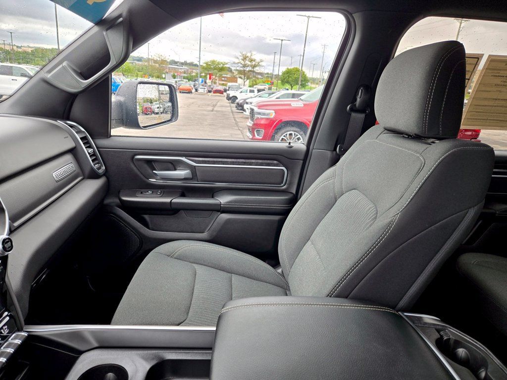 Used 2024 RAM 1500 Big Horn AWD/4WD image 28