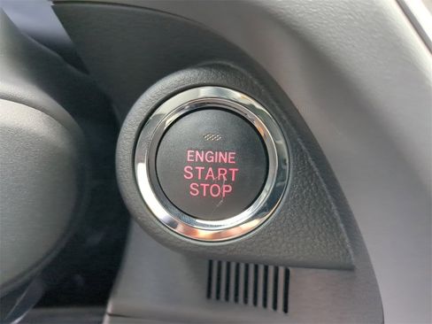 Certified 2025 Subaru Crosstrek 2.0i Premium image 29