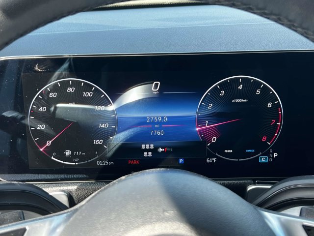 Used 2024 Mercedes-Benz GLB 250 4MATIC image 29