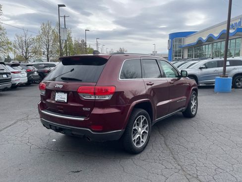 Used 2018 Jeep Grand Cherokee Limited image 5