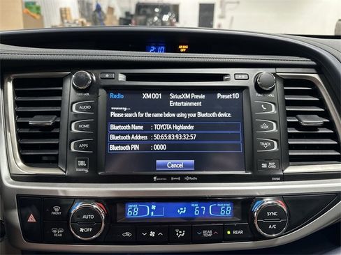 Used 2016 Toyota Highlander Limited image 31