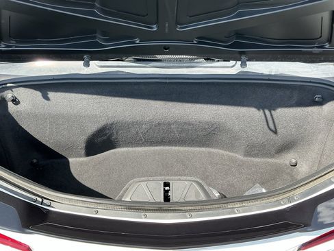 Used 2023 Chevrolet Corvette Stingray w/ Z51 Performance Package image 22