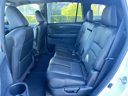Used 2023 Honda Passport TrailSport image 14