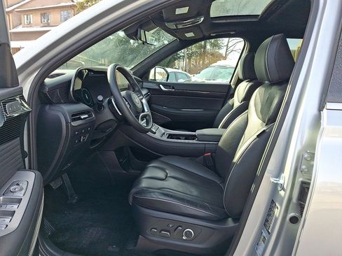 Used 2024 Hyundai Palisade Calligraphy image 11