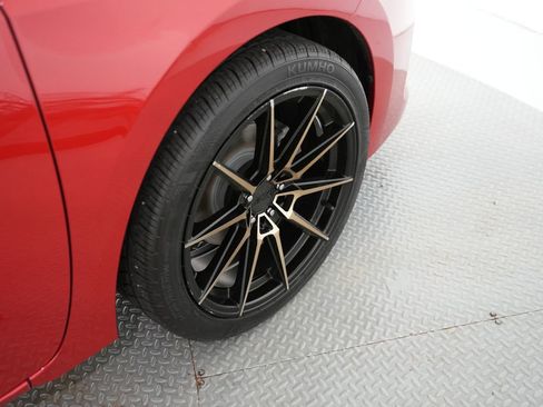 Used 2019 Toyota Corolla LE w/ Carpet Mat Package (TMS) image 49