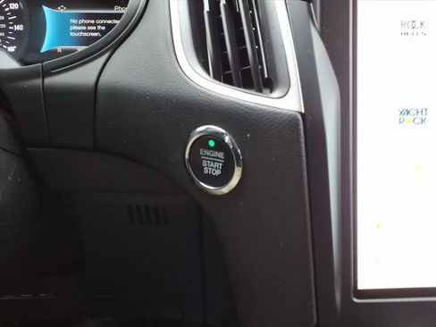 Certified 2024 Ford Edge SEL w/ Convenience Package image 23