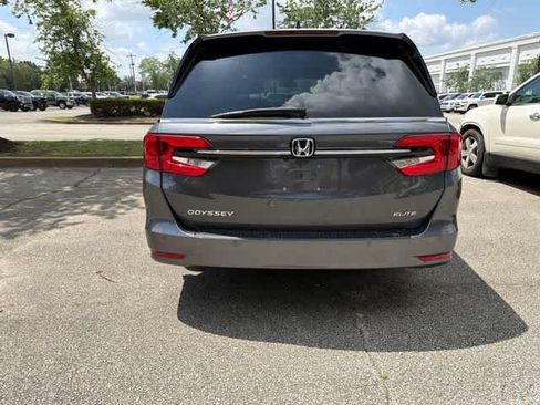 Used 2023 Honda Odyssey Elite image 8