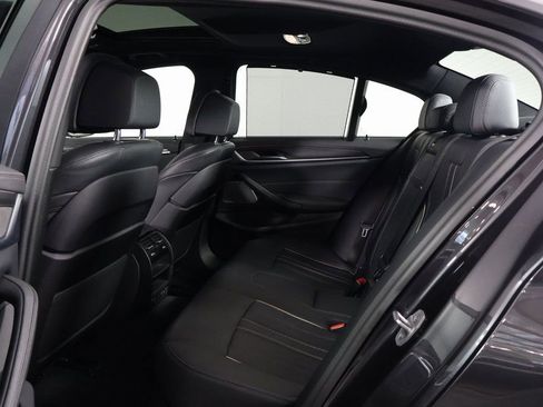 Used 2023 BMW M550i xDrive w/ Executive Package image 11