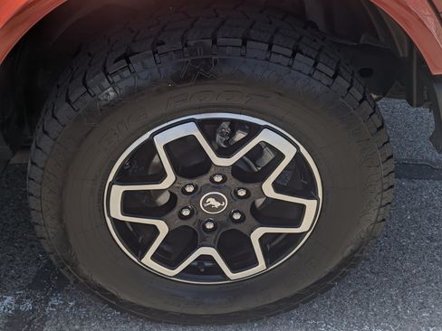 Certified 2022 Ford Bronco Outer Banks AWD/4WD image 7