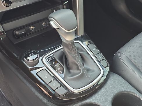 Certified 2024 Kia Seltos EX FWD image 26