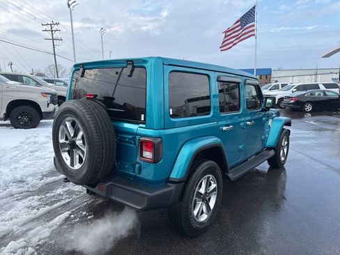 Used 2020 Jeep Wrangler Unlimited Sahara image 5
