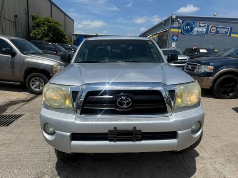 Used 2007 Toyota Tacoma PreRunner RWD image 2