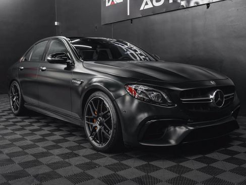 Used 2018 Mercedes-Benz E 63 AMG S image 22