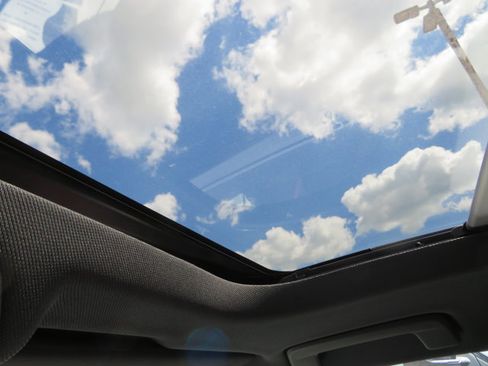 Used 2024 Volkswagen GTI SE image 29