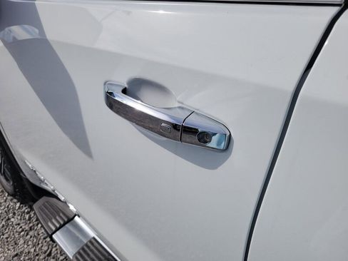 New 2026 GMC Sierra 1500 SLT w/ SLT Premium Plus Package image 10