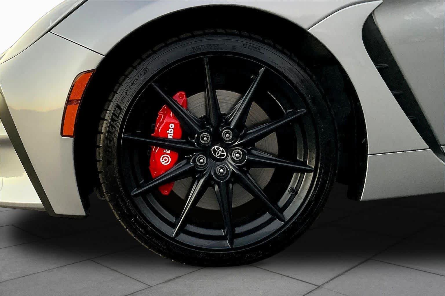Used 2026 Toyota GR86 Premium w/ Performance Package RWD image 11