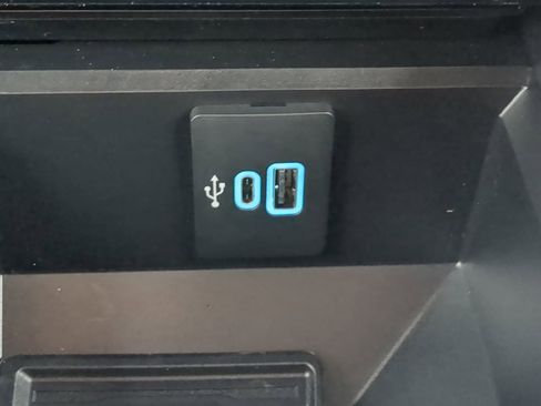 Used 2025 Ford F350 King Ranch w/ Chrome Package image 21