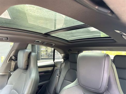 Used 2024 Porsche Macan 4 Electric image 6