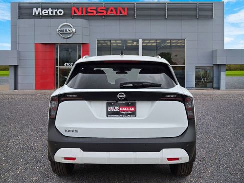 New 2026 Nissan Kicks S image 5