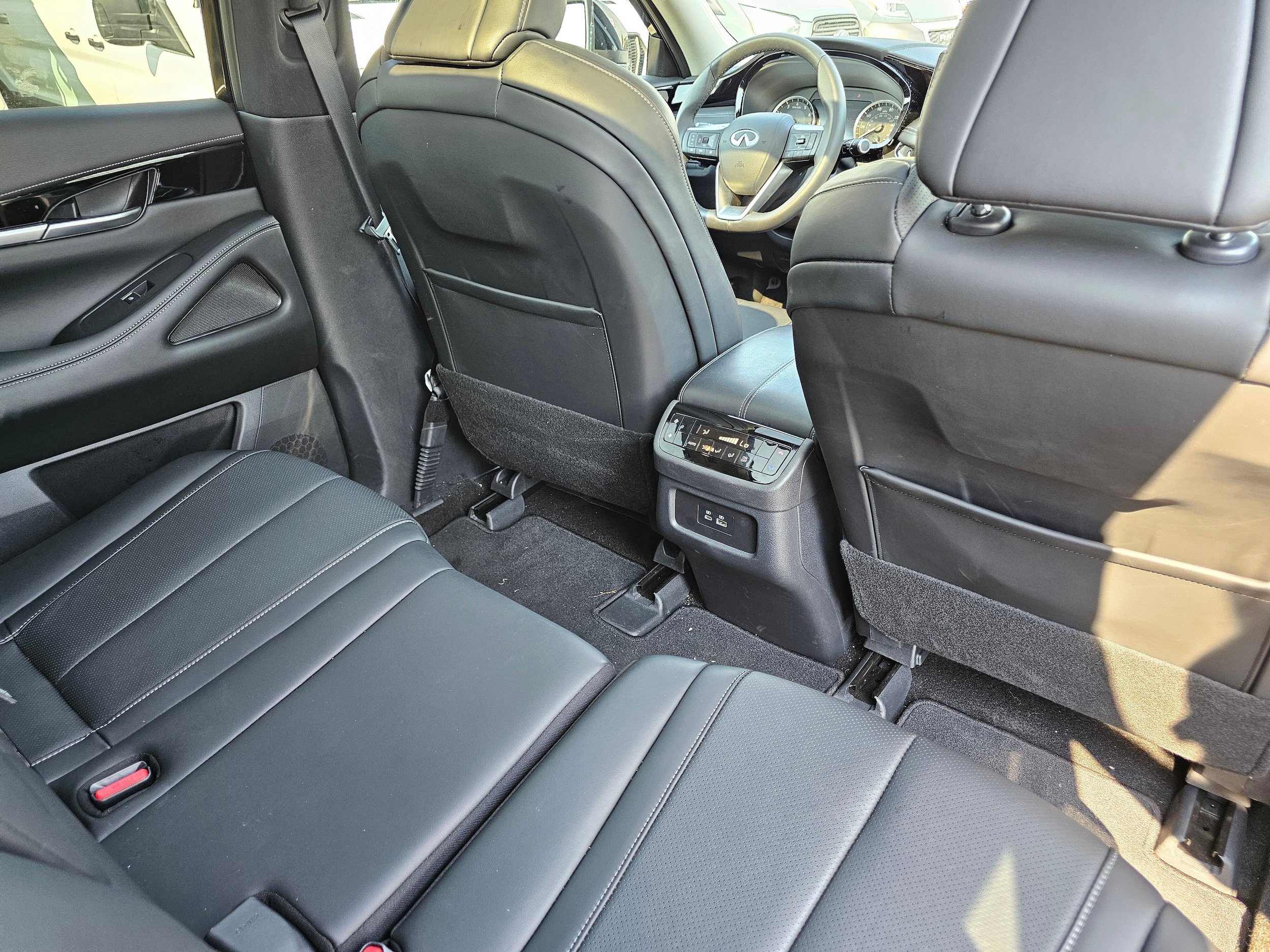 Used 2025 INFINITI QX60 Pure AWD/4WD image 17
