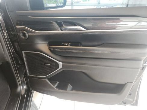 Used 2022 Jeep Wagoneer Series I w/ Premium Group I RWD image 20