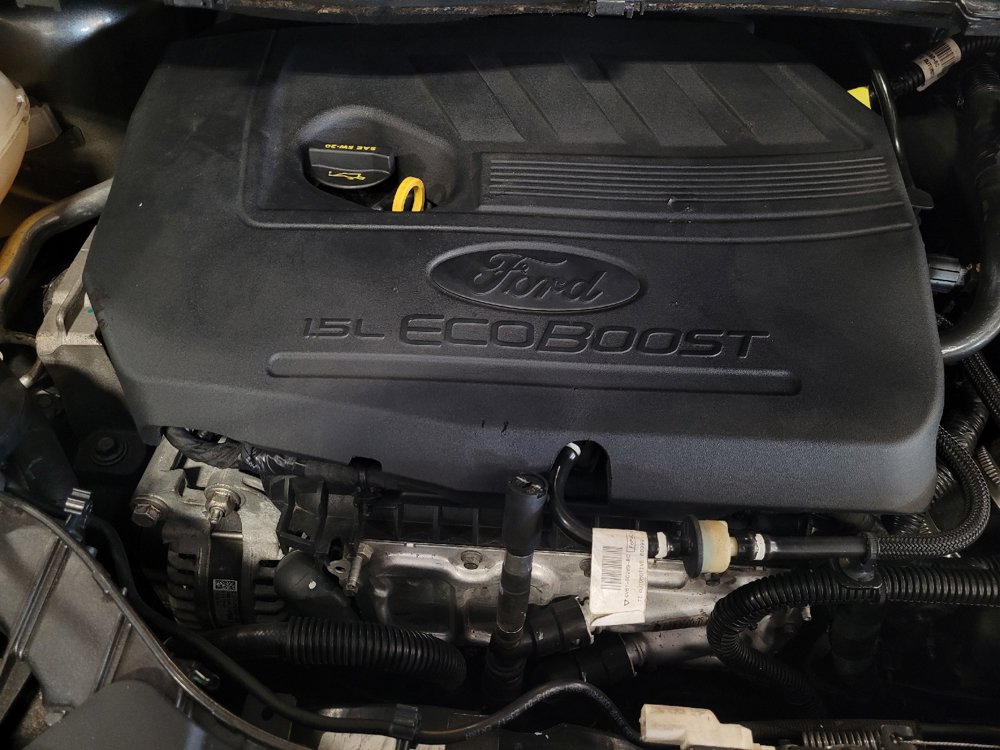 Used 2017 Ford Escape SE w/ SE Sport Appearance Package FWD image 30