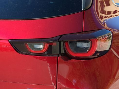 Used 2024 MAZDA CX-50 AWD 2.5 S w/ Premium Plus Pkg image 37