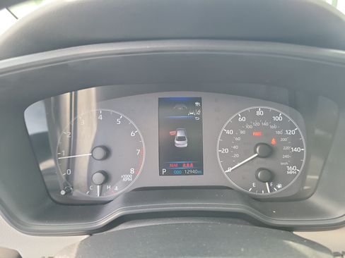 Used 2025 Toyota Corolla LE FWD image 31