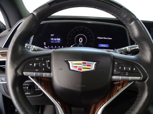 Certified 2023 Cadillac Escalade Premium Luxury w/ Performance Package AWD/4WD image 6