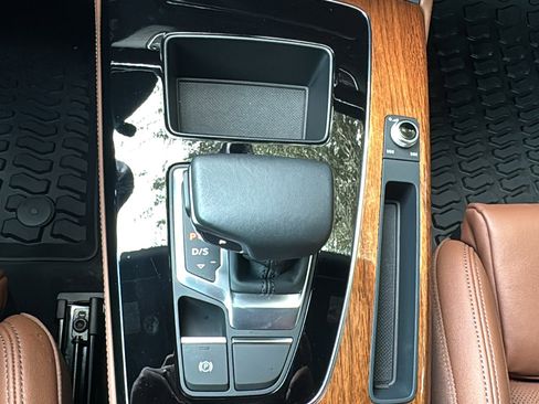 Used 2025 Audi Q5 2.0T Premium Plus image 21