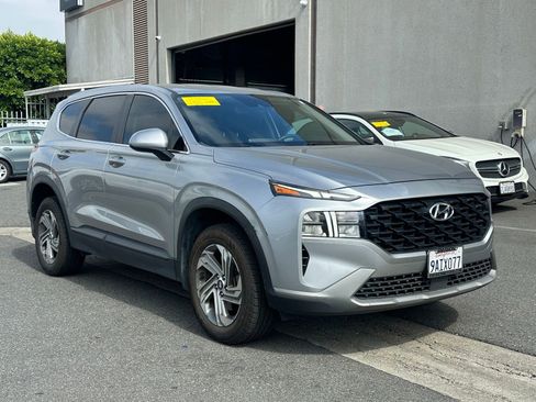 Used 2021 Hyundai Santa Fe SE AWD/4WD image 10