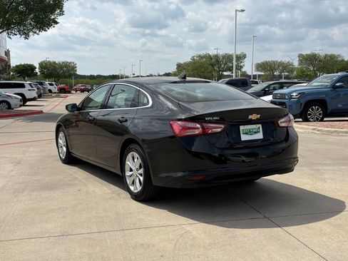 Used 2022 Chevrolet Malibu LT image 4