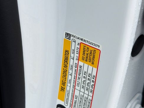 Used 2026 Chevrolet Silverado 1500 ZR2 image 32