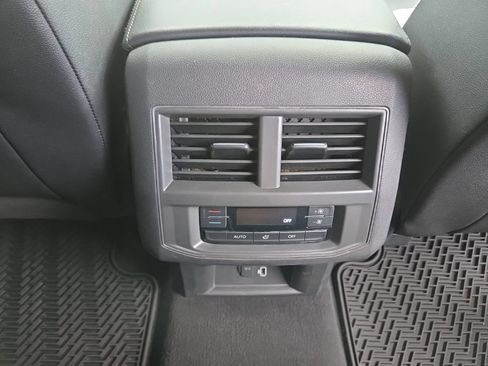 Used 2019 Volkswagen Atlas SE AWD/4WD image 25