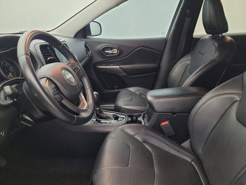 Used 2019 Jeep Cherokee Limited AWD/4WD image 17