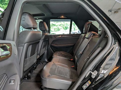 Used 2015 Mercedes-Benz ML 250 BlueTEC 4MATIC image 16