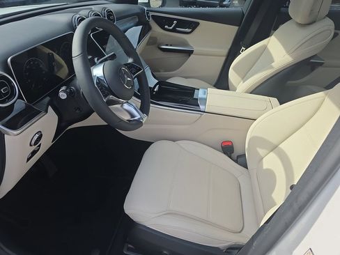 New 2026 Mercedes-Benz GLC 300 4MATIC image 7